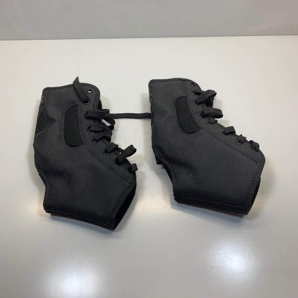 Ace Women's Ankle Braces set 2 large